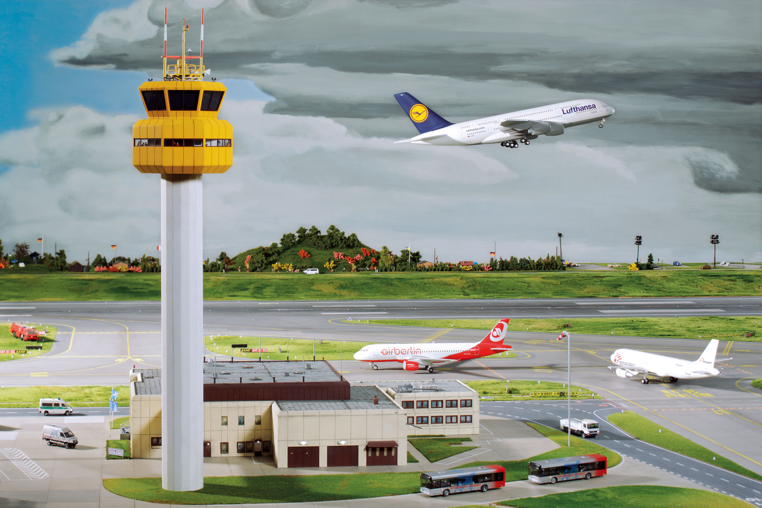 Uniknya Miniatur Bandara Terbesar Sedunia